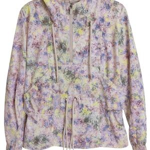 🌸 CALIA Hooded Windbreaker – Eden Print Olive 🌸
Size: Women’s M — NWT
MSRP $118